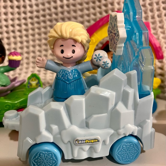 Little People Princess Parade (9)with Jasmine - Picture 10 of 13